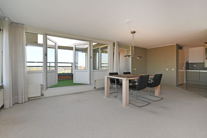 Foto 12 van Julianahof 372