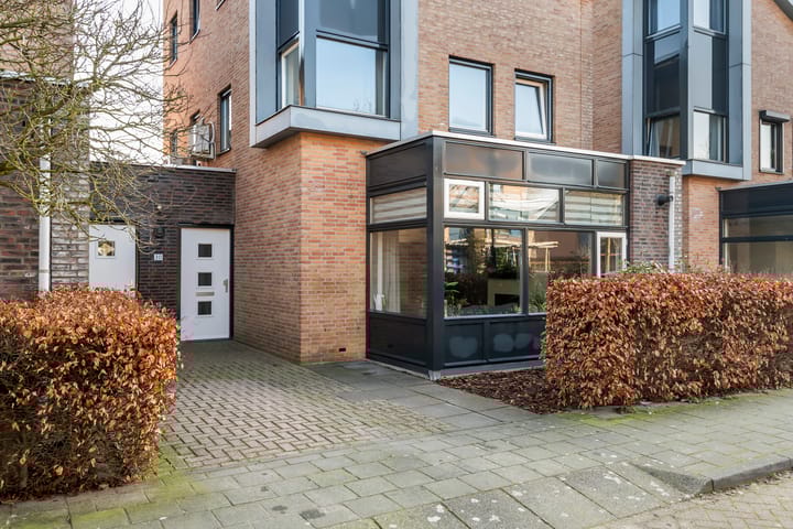 Foto 5 van Bruglaan 30