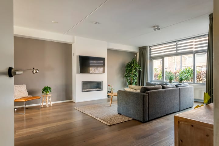 Foto 6 van Bruglaan 30