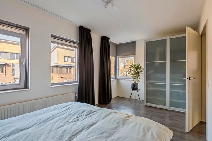 Foto 18 van Bruglaan 30