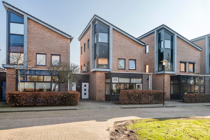 Foto 41 van Bruglaan 30