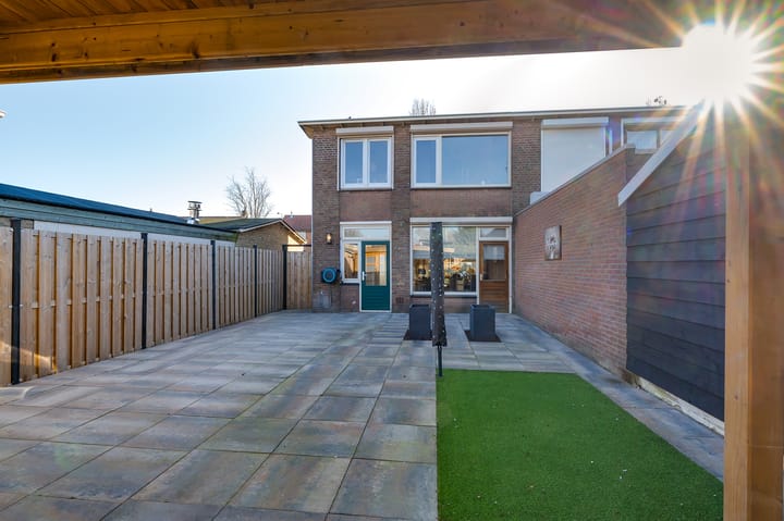 Foto 19 van van Heldenstraat 52