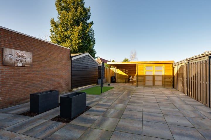 Foto 20 van van Heldenstraat 52