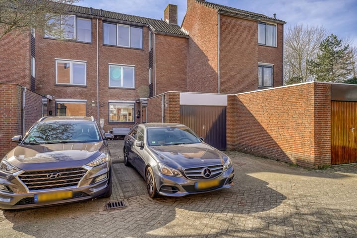 Foto 38 van Schelp 8