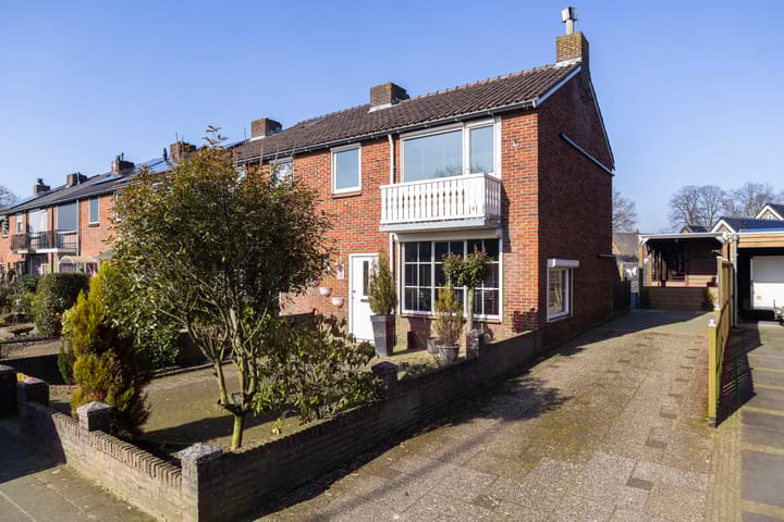 Foto 1 van Jan Th. Tooroplaan 84