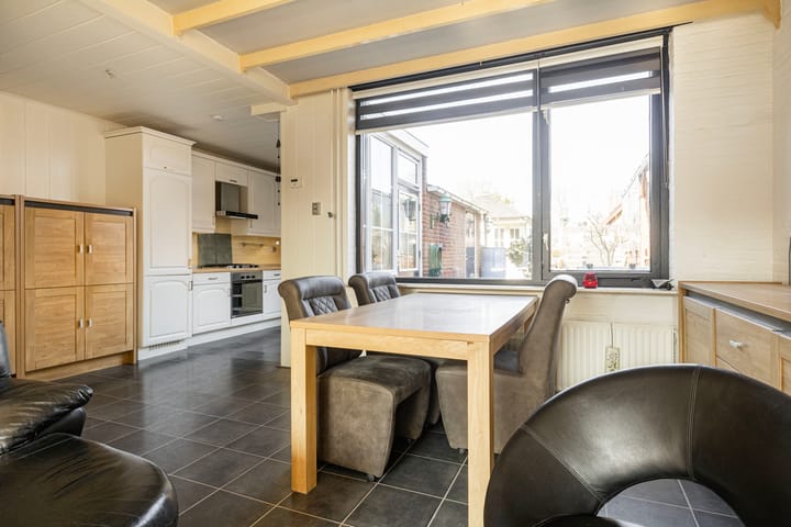 Foto 8 van Jan Th. Tooroplaan 84