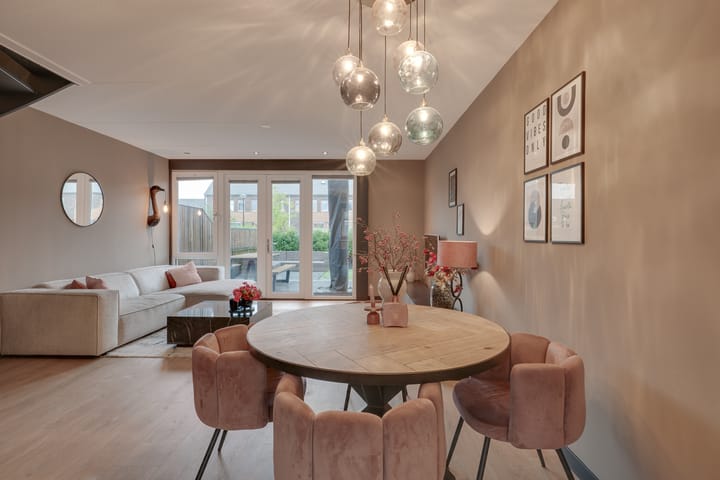 Foto 3 van Purperreiger 25