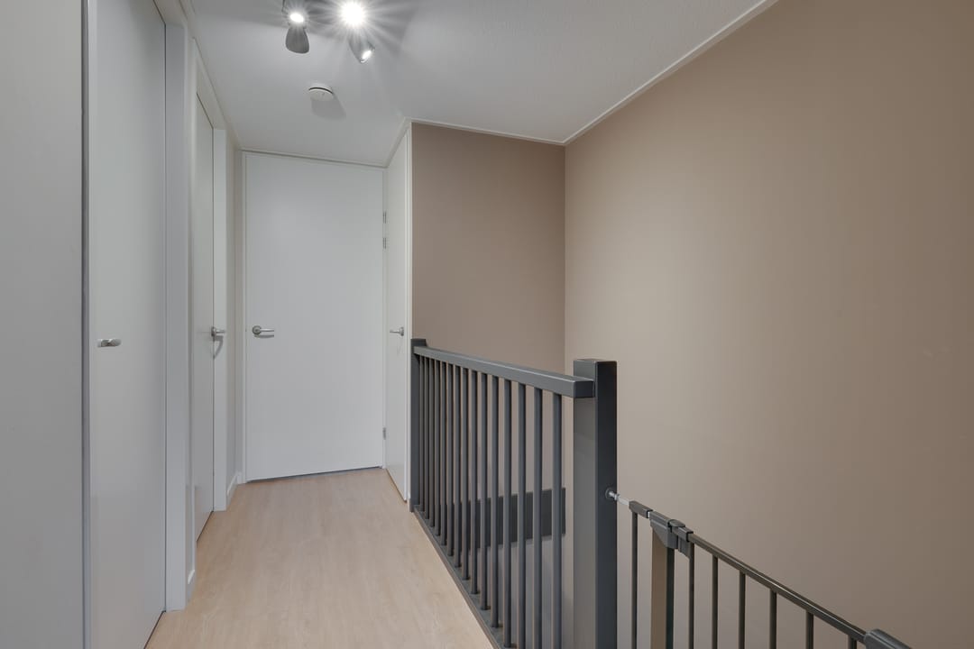 Foto 17 van Purperreiger 25