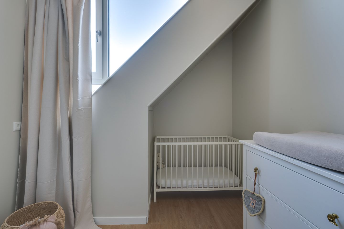 Foto 19 van Purperreiger 25