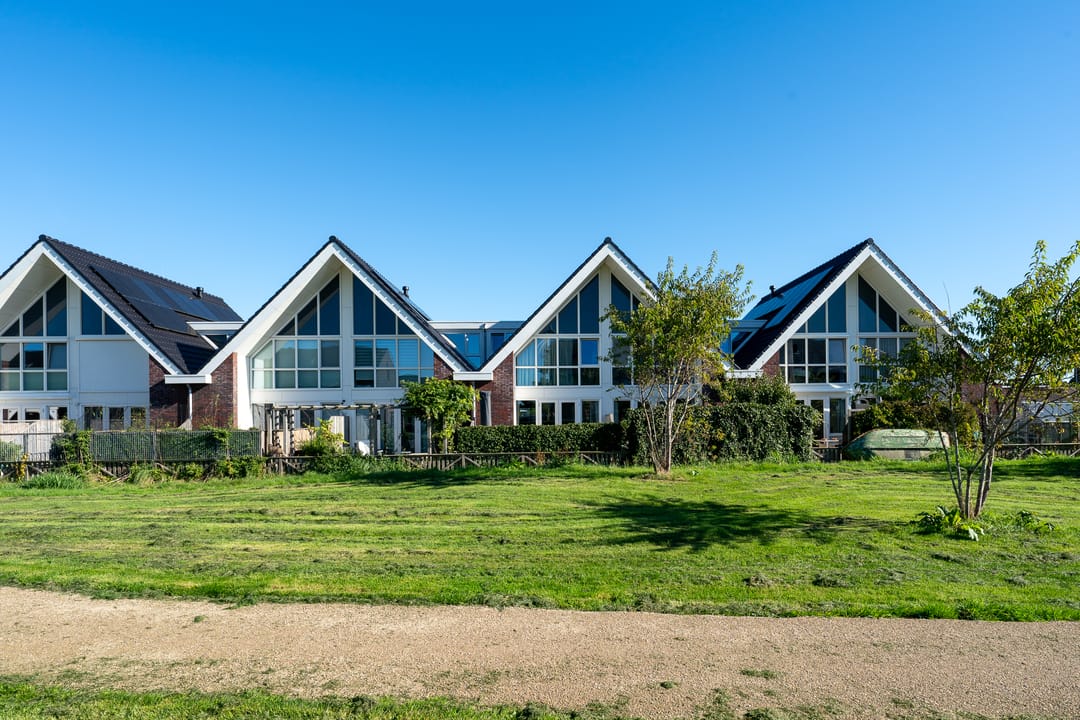 Foto 31 van Purperreiger 25