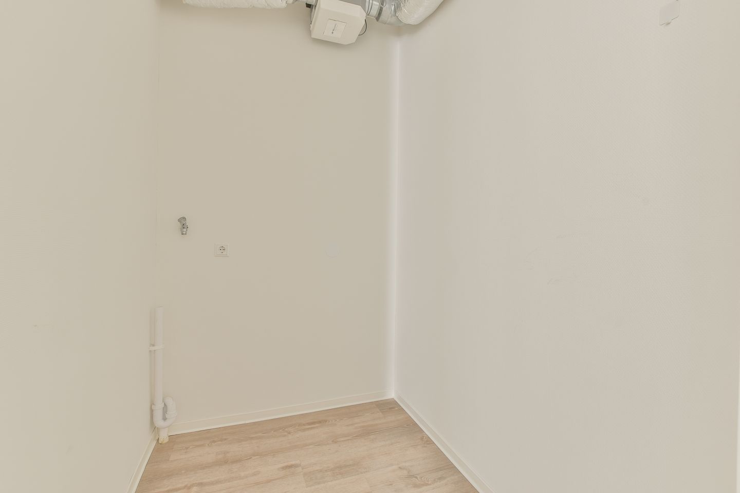 Foto 14 van Osdorpplein 924