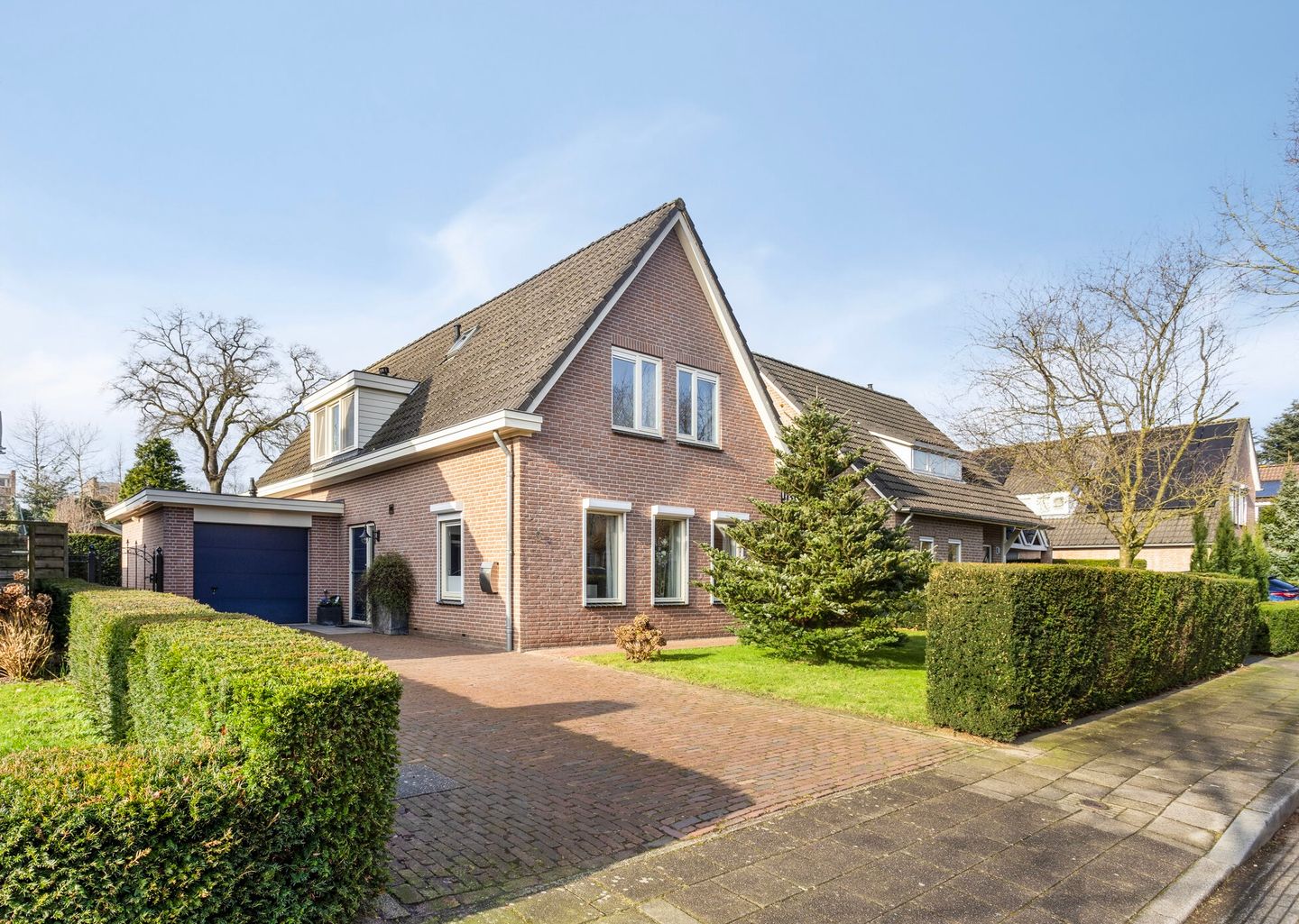 Foto 1 van Leenherenstraat 9