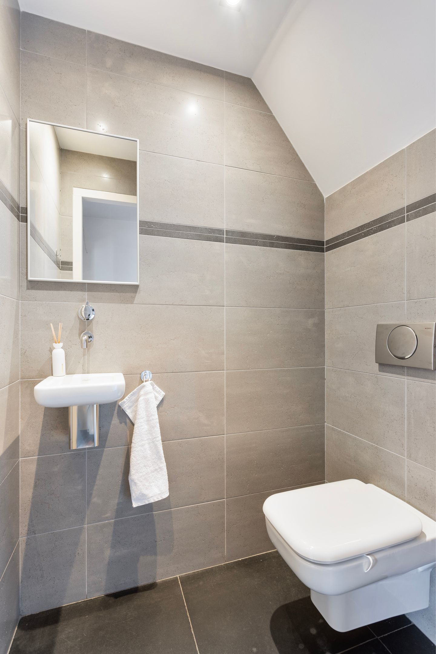 Foto 18 van Leenherenstraat 9