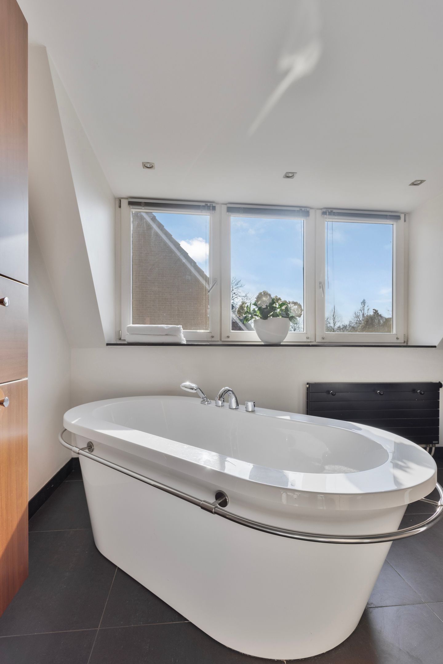 Foto 25 van Leenherenstraat 9