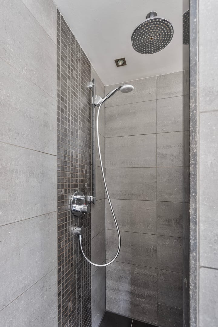 Foto 28 van Leenherenstraat 9