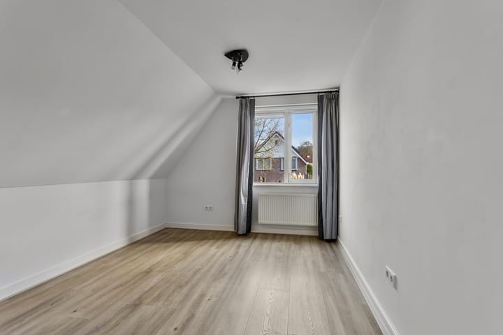 Foto 29 van Leenherenstraat 9