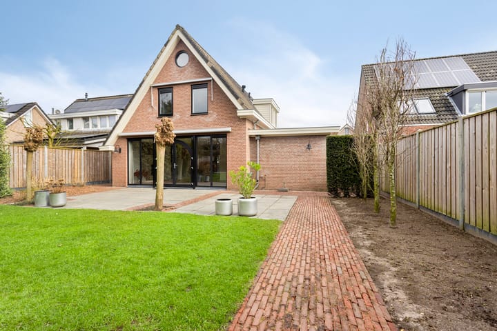 Foto 37 van Leenherenstraat 9