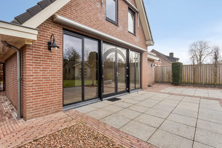 Foto 42 van Leenherenstraat 9