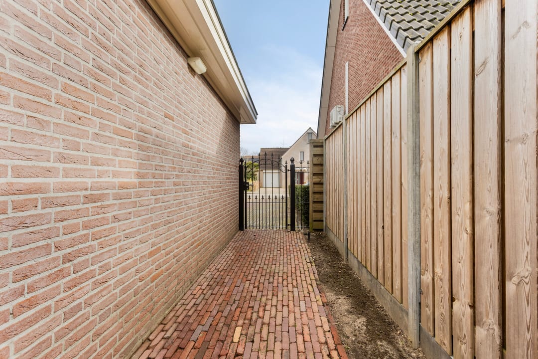 Foto 43 van Leenherenstraat 9