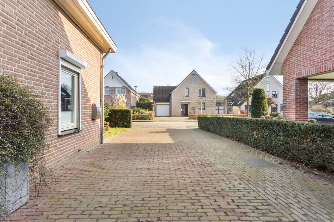 Foto 46 van Leenherenstraat 9