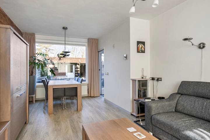 Photo 12 of Narcissenstraat 7