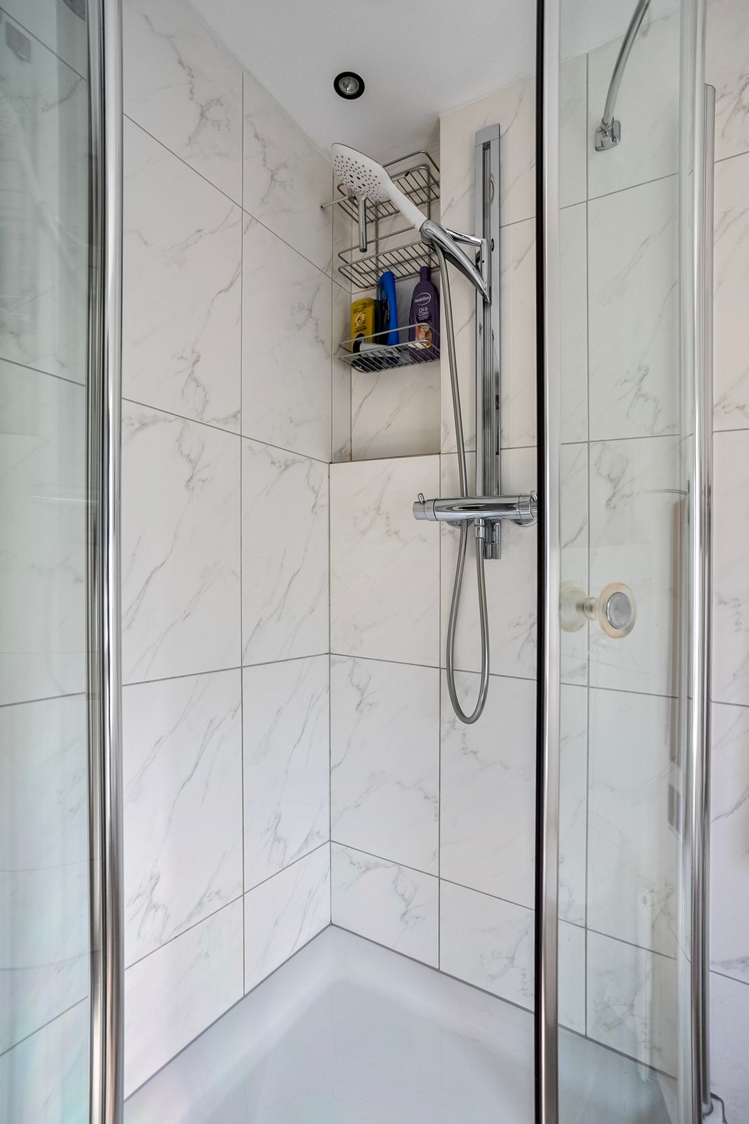 Photo 22 of Narcissenstraat 7