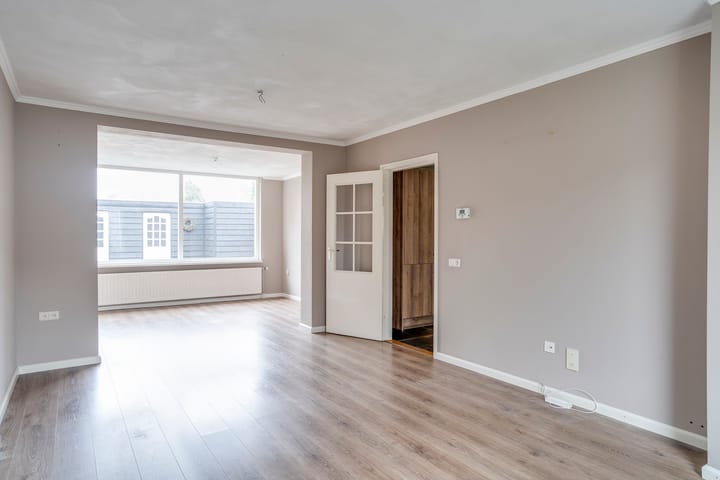 Foto 2 van Hellemanstraat 13