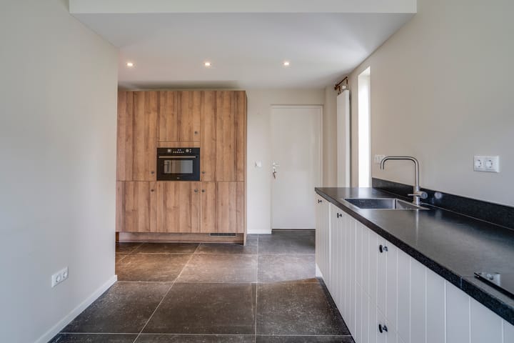 Foto 6 van Hellemanstraat 13