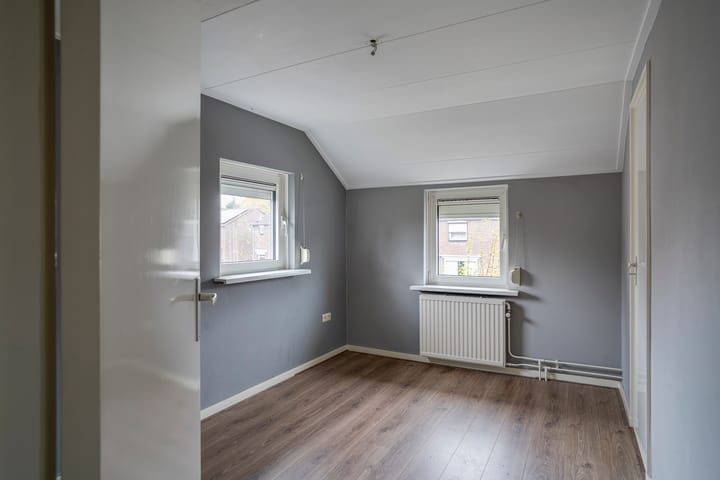 Foto 10 van Hellemanstraat 13