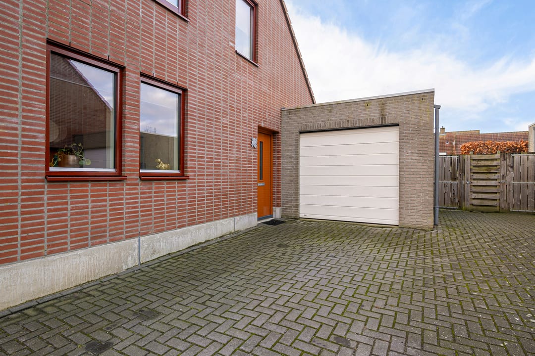 Photo 8 of Epo Sjuck fan Burmaniastrjitte 10