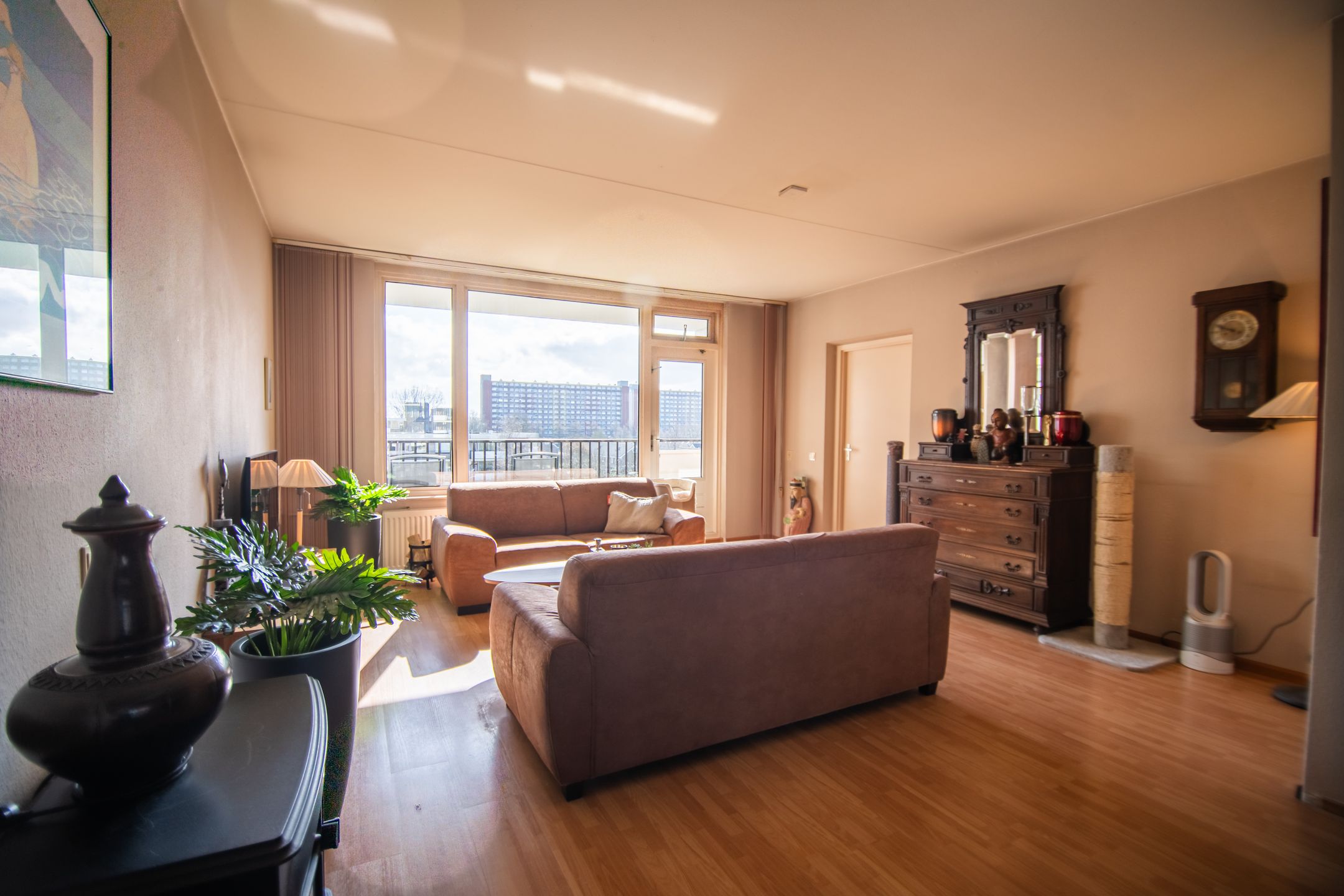 Foto 3 van Hammarskjöldlaan 235