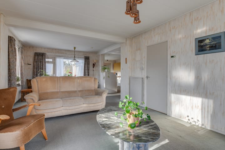 Foto 10 van Prof. Ter Veenweg 21