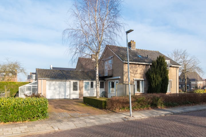 Foto 34 van Prof. Ter Veenweg 21