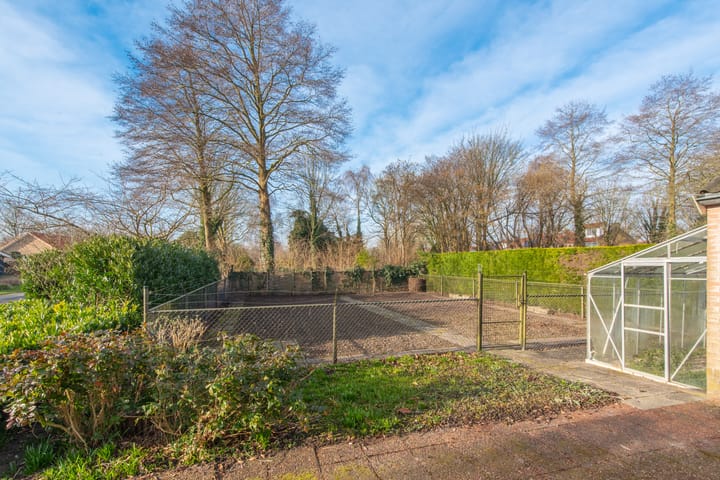 Foto 40 van Prof. Ter Veenweg 21