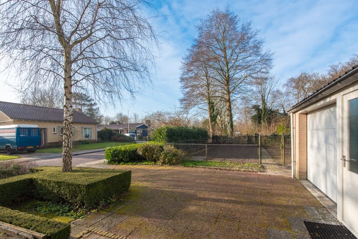 Foto 41 van Prof. Ter Veenweg 21