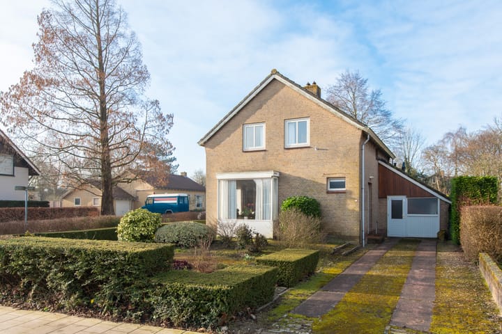 Foto 48 van Prof. Ter Veenweg 21