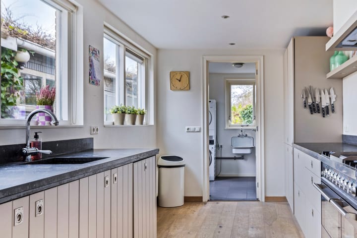 Foto 15 van Burgemeester Westerhuisstraat 6