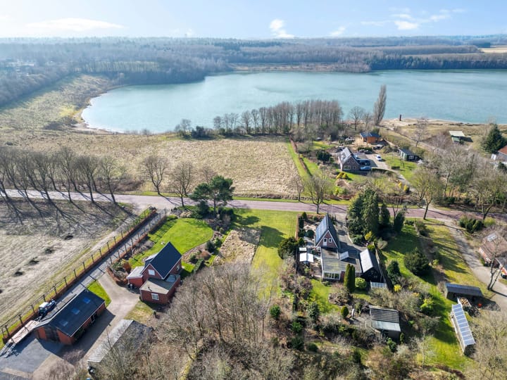 Foto 2 van Emmerhoutstraat 84