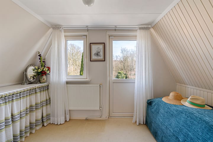 Foto 35 van Emmerhoutstraat 84