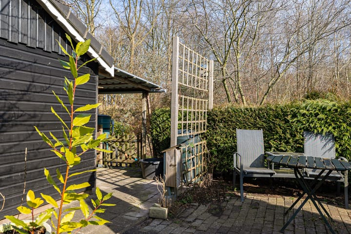 Foto 51 van Emmerhoutstraat 84