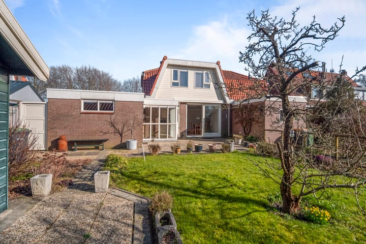 Foto 2 van Spoorlaan 10