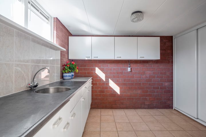 Foto 9 van Spoorlaan 10