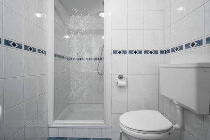 Foto 25 van Spoorlaan 10