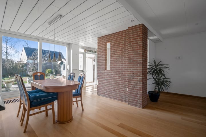 Foto 27 van Spoorlaan 10