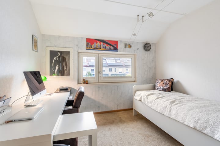 Photo 25 of Johanna Naberpad 17