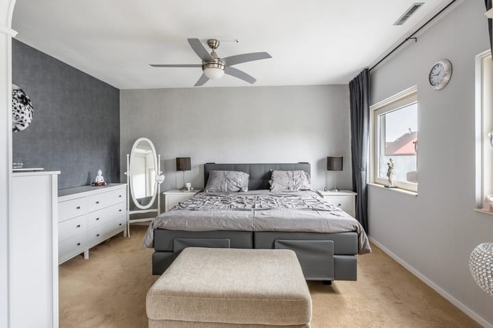 Photo 32 of Johanna Naberpad 17