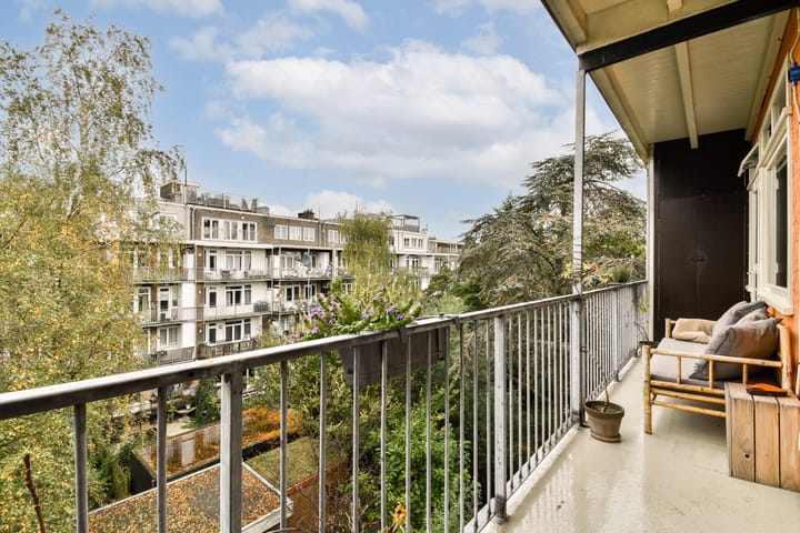 Foto 15 van Van Speijkstraat 143-3