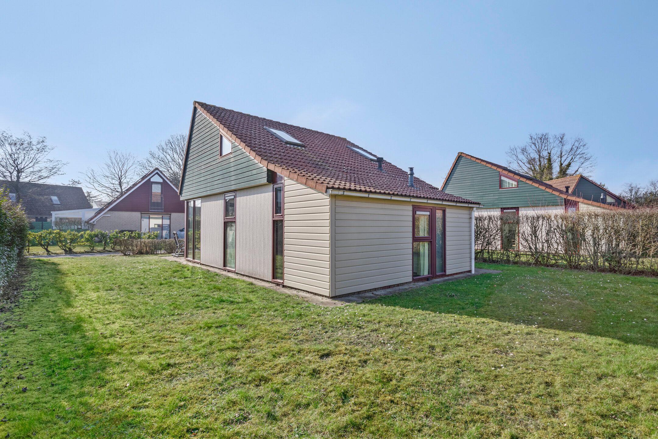 3-bedroom freehold villa in Heinkenszand — photo 3 of 5