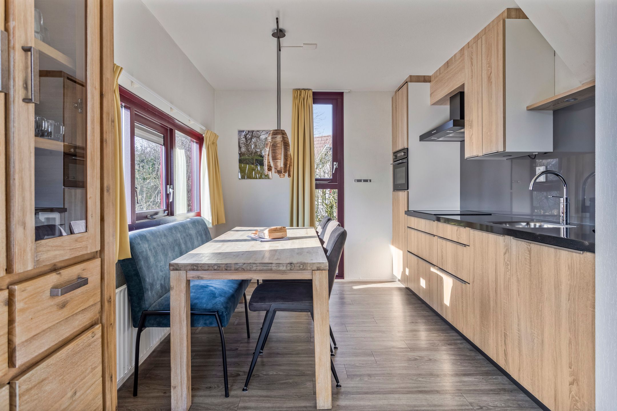 3-bedroom freehold villa in Heinkenszand — photo 4 of 5