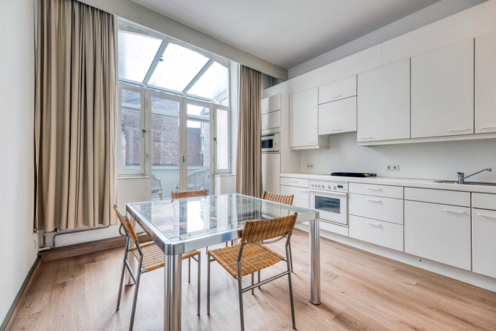 Foto 4 van Onze Lieve Vrouweplein 3